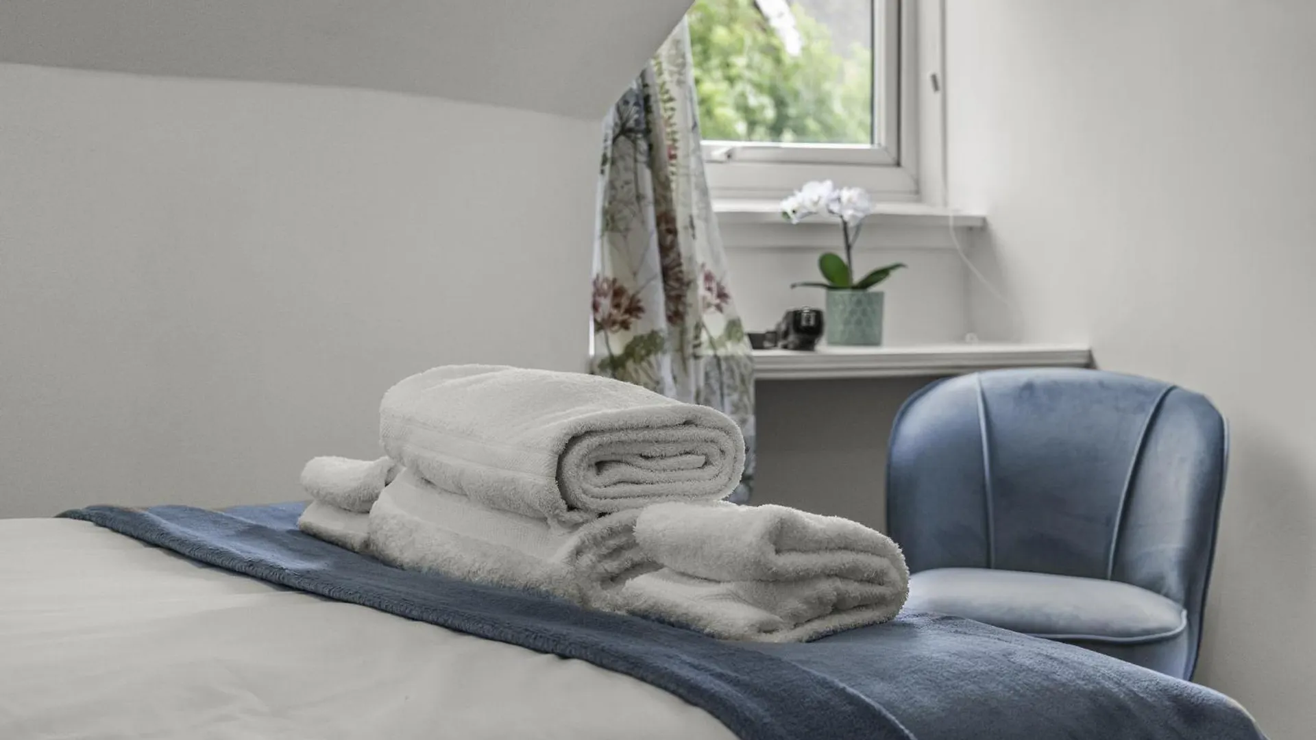 Upper Rock Brighton - Guest House