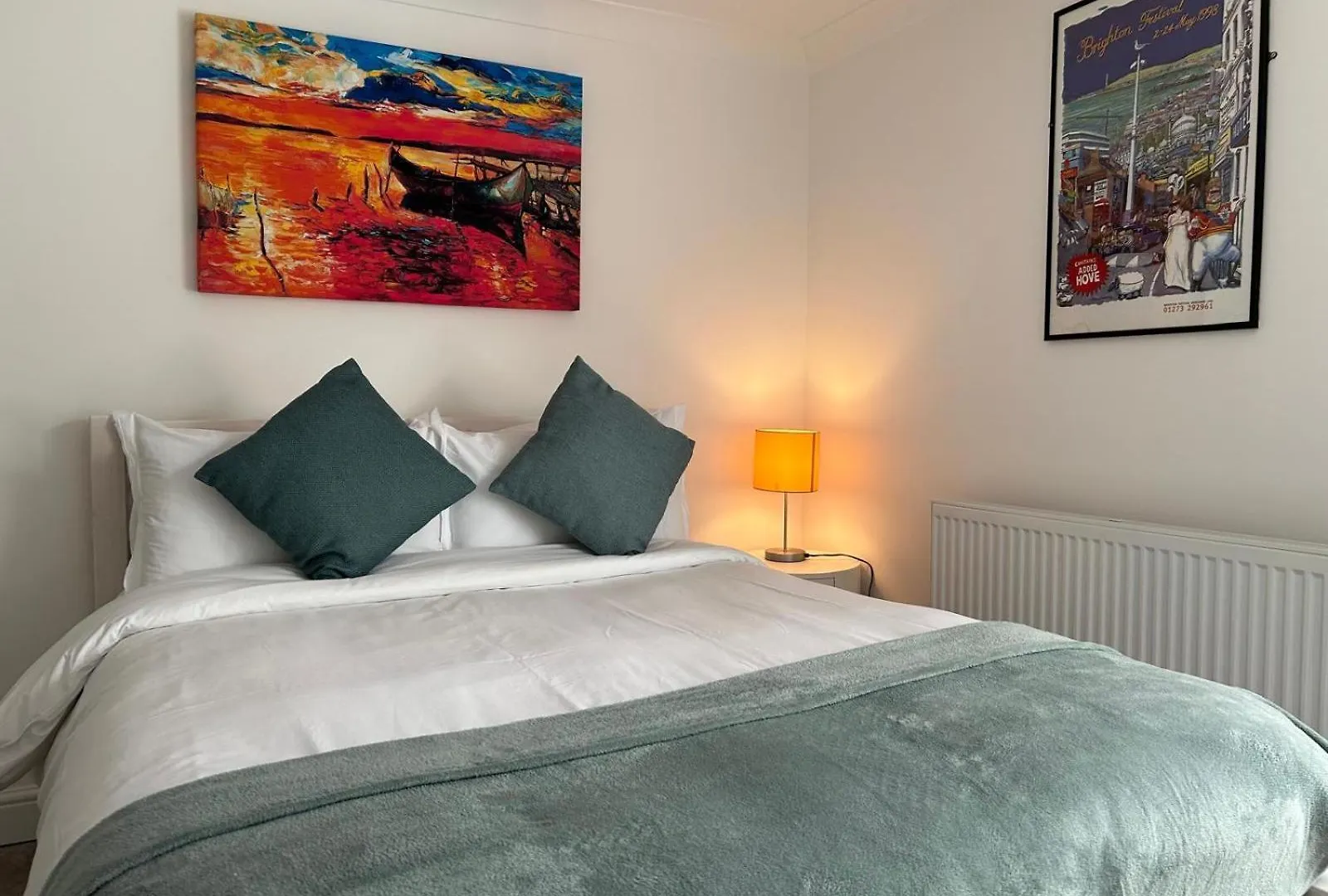 Upper Rock Brighton - Guest House