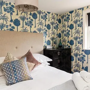 The Neo - Brighton